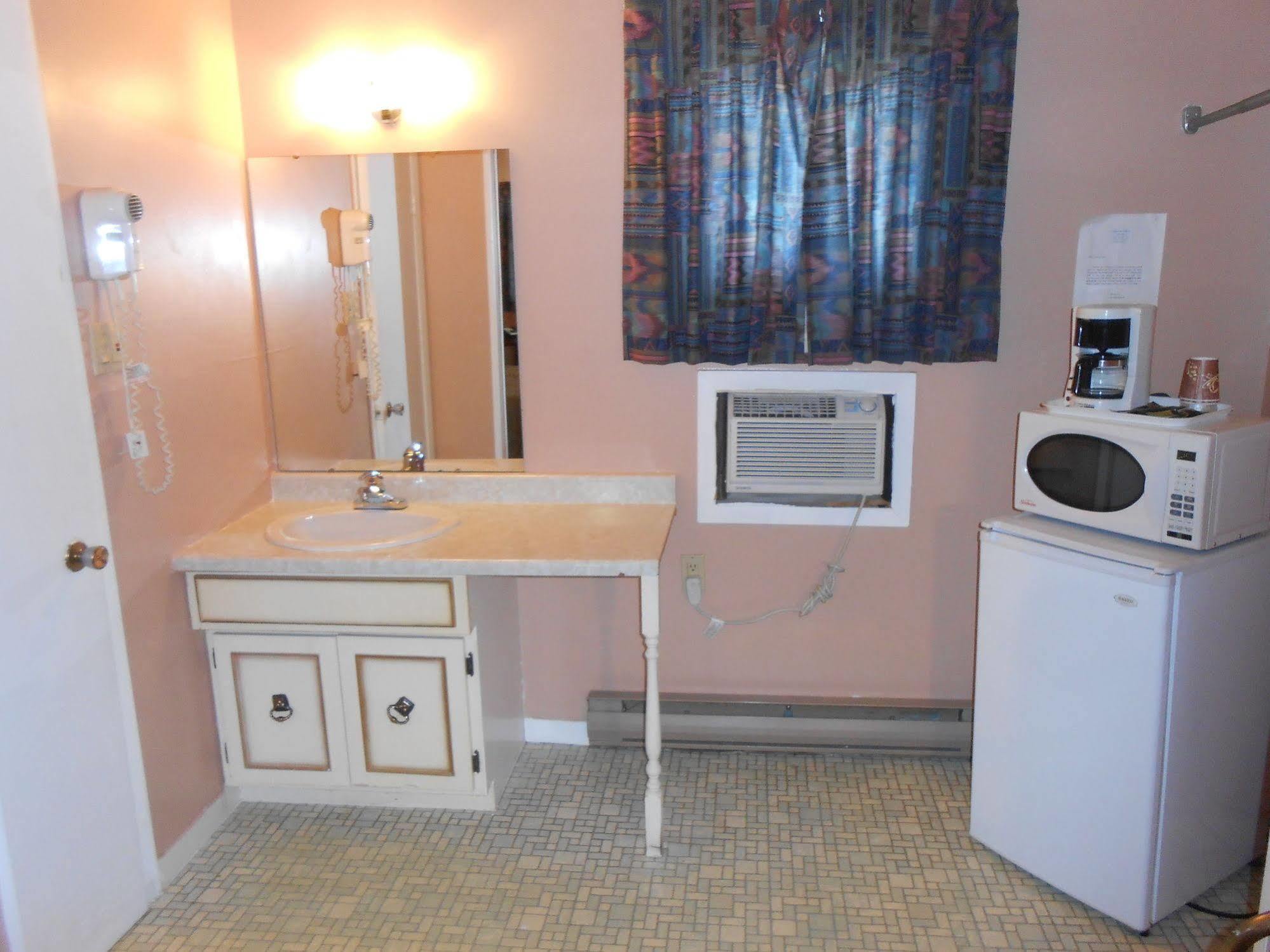 Aquarius Motel Perth Ngoại thất bức ảnh
